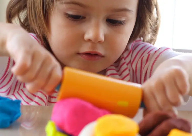 OT-help-children-with-sensory-processing-disorder